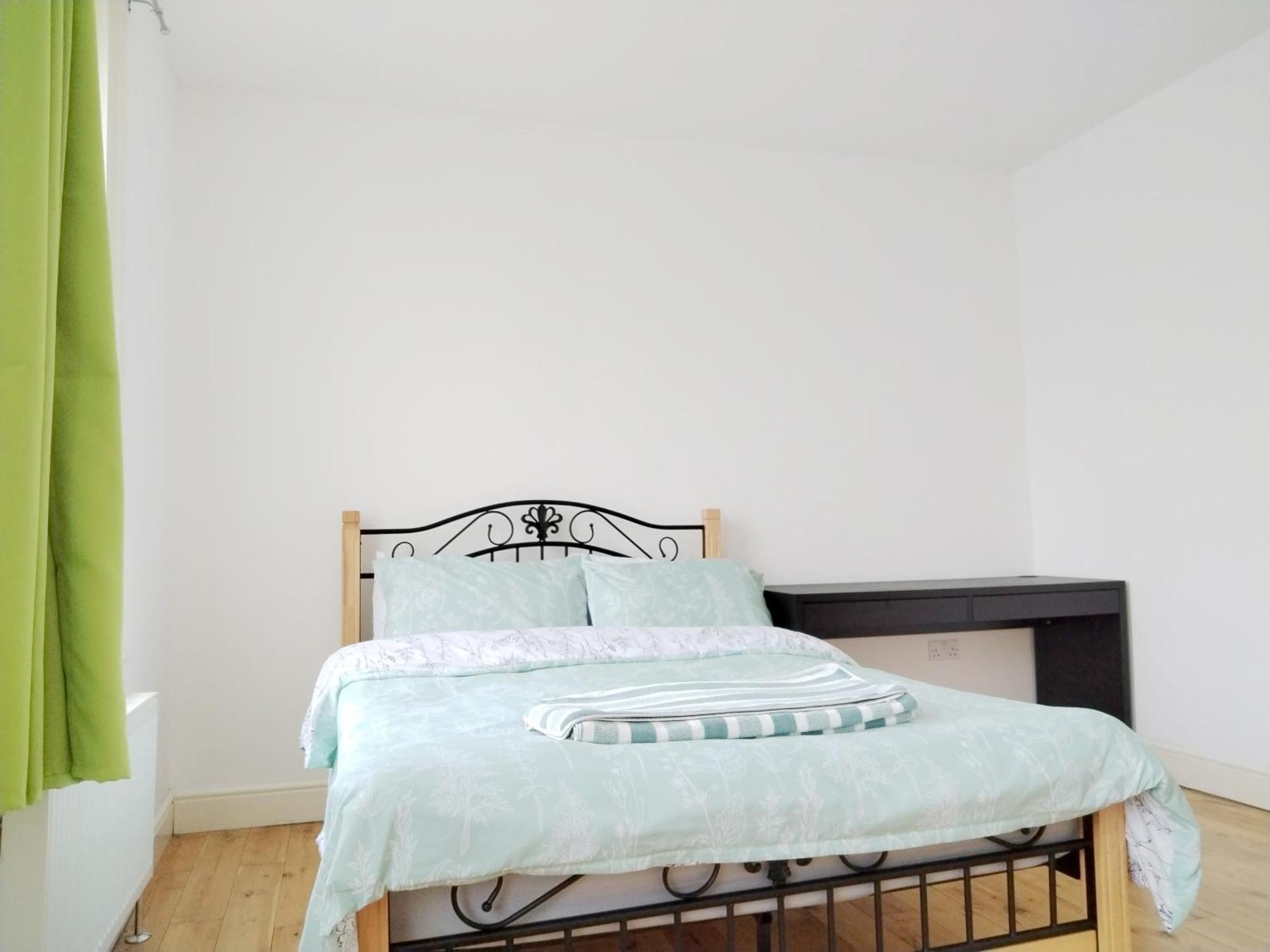 Cosy Rooms Near Canary Wharf & The O2 London Exterior photo