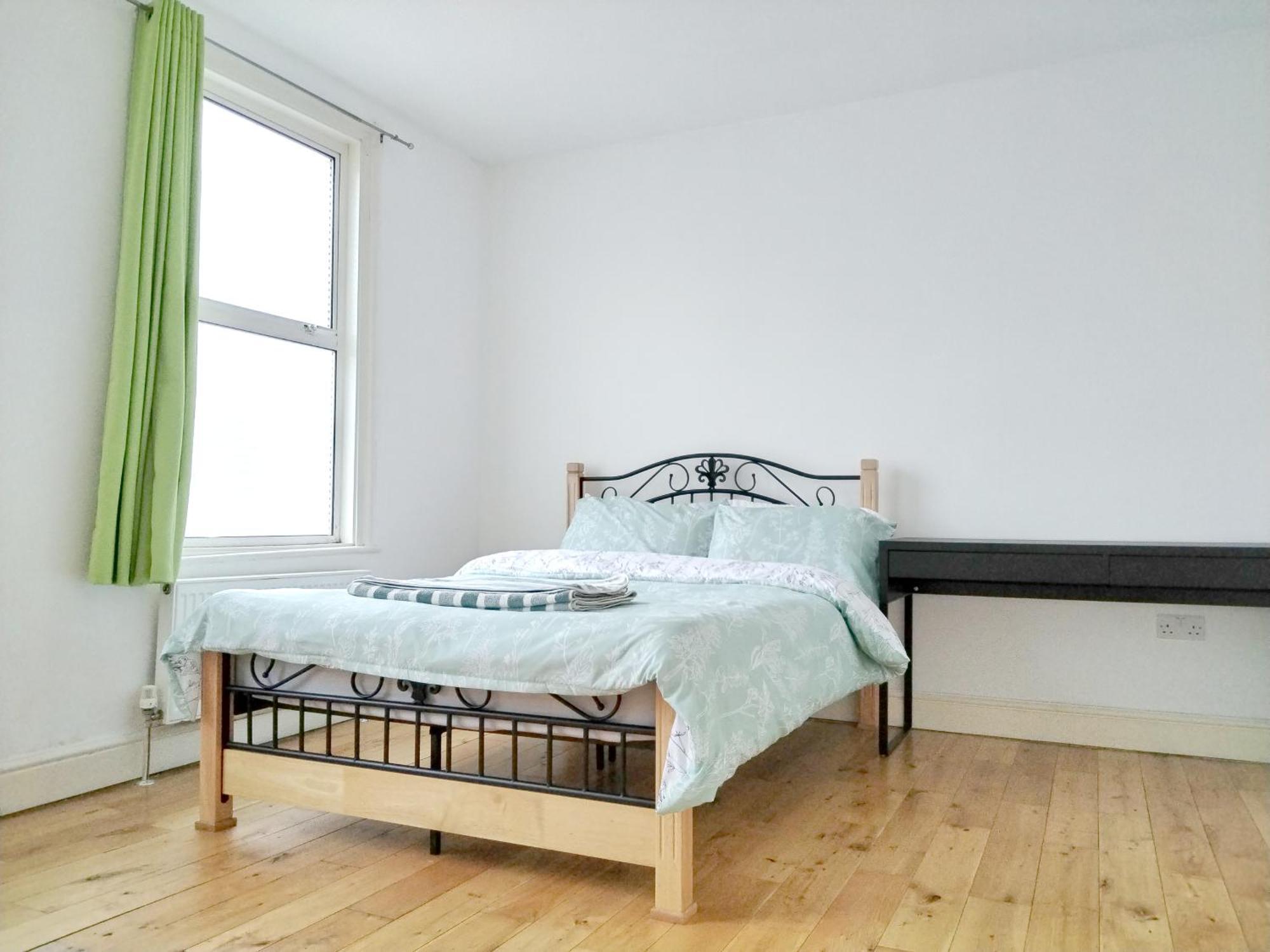 Cosy Rooms Near Canary Wharf & The O2 London Exterior photo